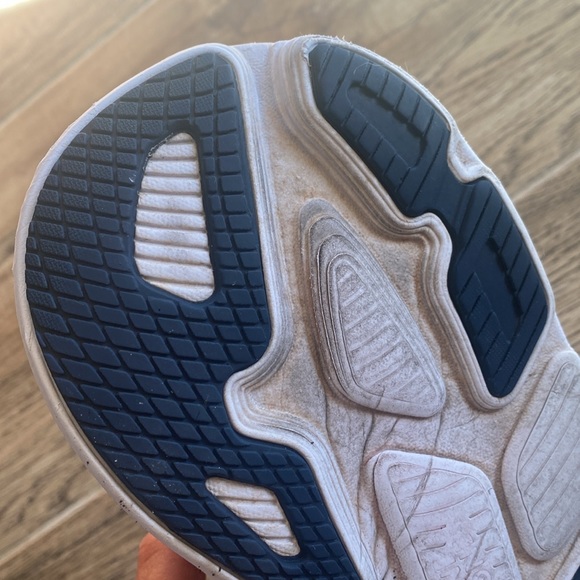 {HOKA} One One Bondi 7 in Lunar/Black | 10.5 - Picture 14 of 14